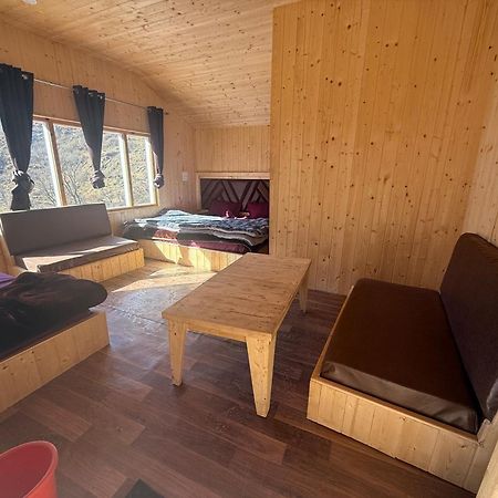 Lord Shiva Dimension Hotel Tosh Buitenkant foto