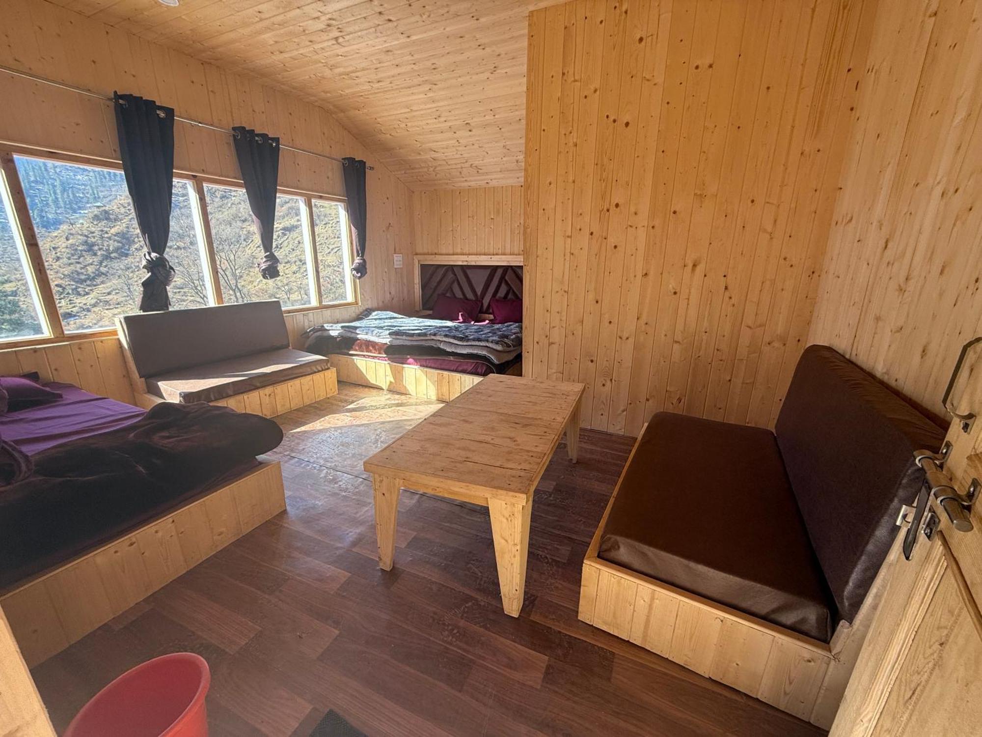 Lord Shiva Dimension Hotel Tosh Buitenkant foto