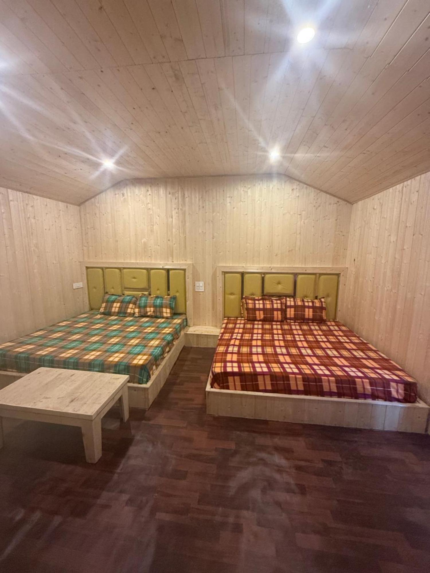 Lord Shiva Dimension Hotel Tosh Buitenkant foto
